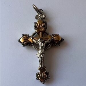 Vaticon Collection Silver and Gold Crucifix Pendant New